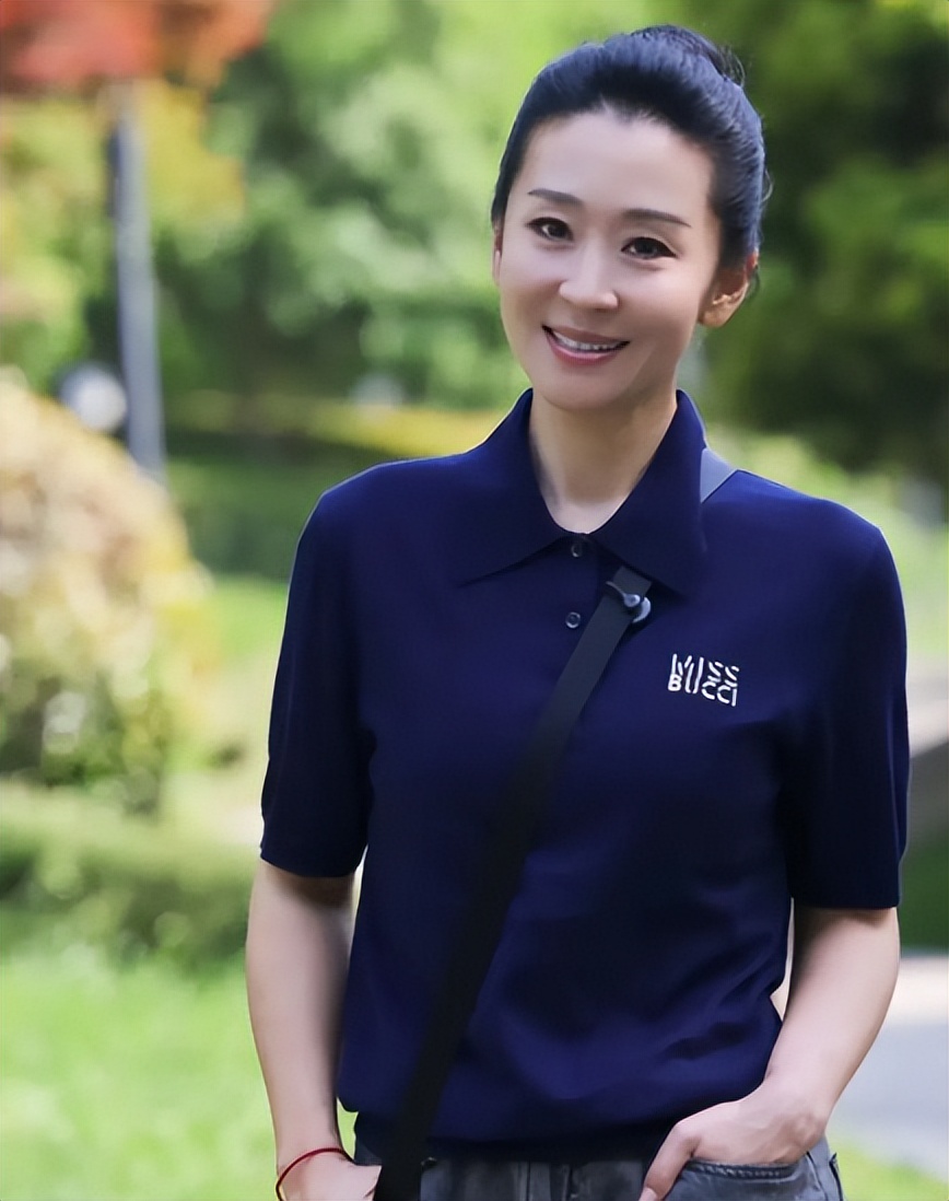 饭喂嘴里都不会吃,48岁消失了的苗圃,是内娱的损失和“悲哀”