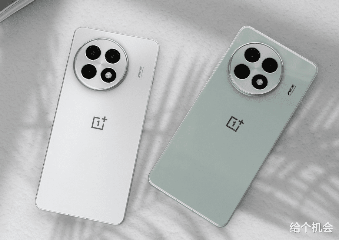 7800mAh+超聲波指紋+165Hz，一加補齊短板，這次新機要發力了