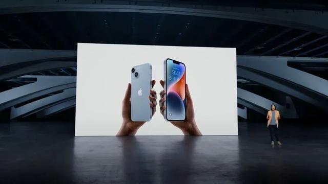 7寸大屏！下半年要发布的新手机，有点骚啊