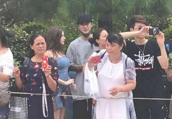 表面是正人君子,实则是流氓头子,家暴恶魔,这些男星太令人恶心