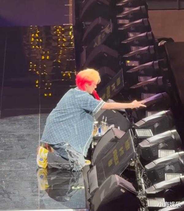 鹿晗解封后首发动态，手臂淤青引发猜测，一周涨粉四百万呢