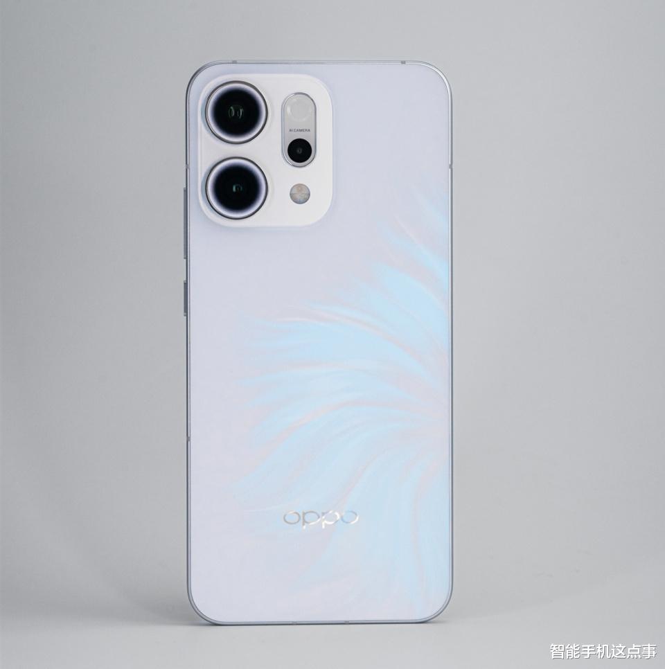 OPPO Reno15系列再次被确认：三屏+全是直屏，阵容扩大中！