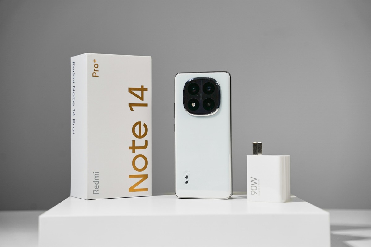 用手机挣钱该选哪款？四大抗造长续航手机推荐，全都是国产货