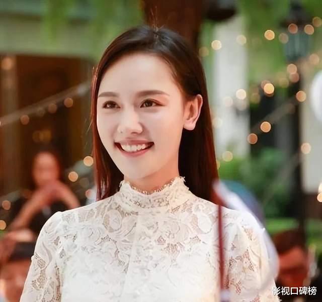 任重46岁生日，夫妻俩撒狗粮，退圈多年孙骁骁状态很好，婚姻幸福