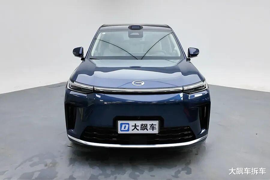 25万级SUV座椅暴力拆解,“剖开”看真面目!