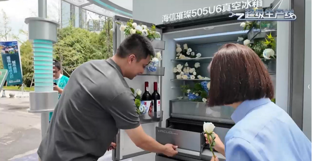 不可思議，貓咪已經進實驗室打工了？