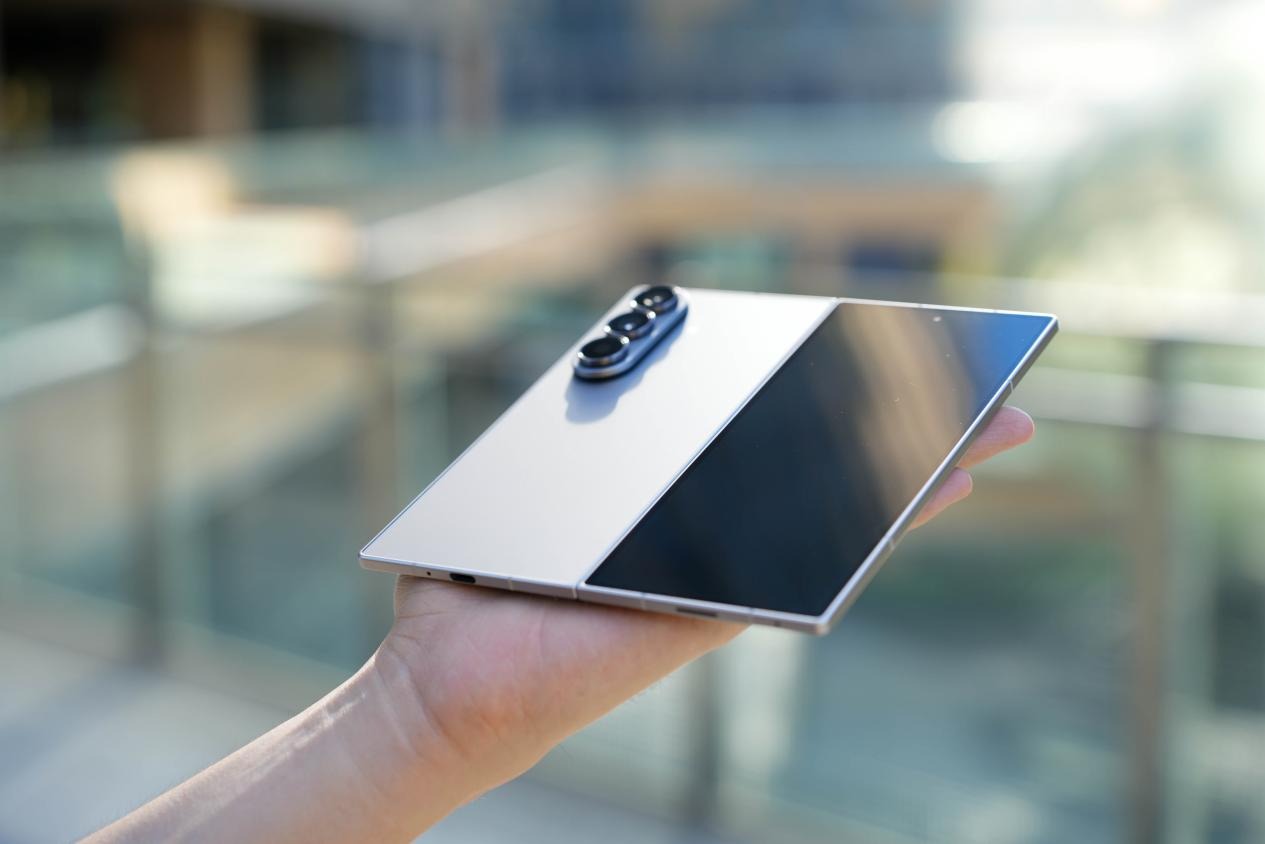 體驗三星 Galaxy Z Fold7：翻折進化，從優雅到強大