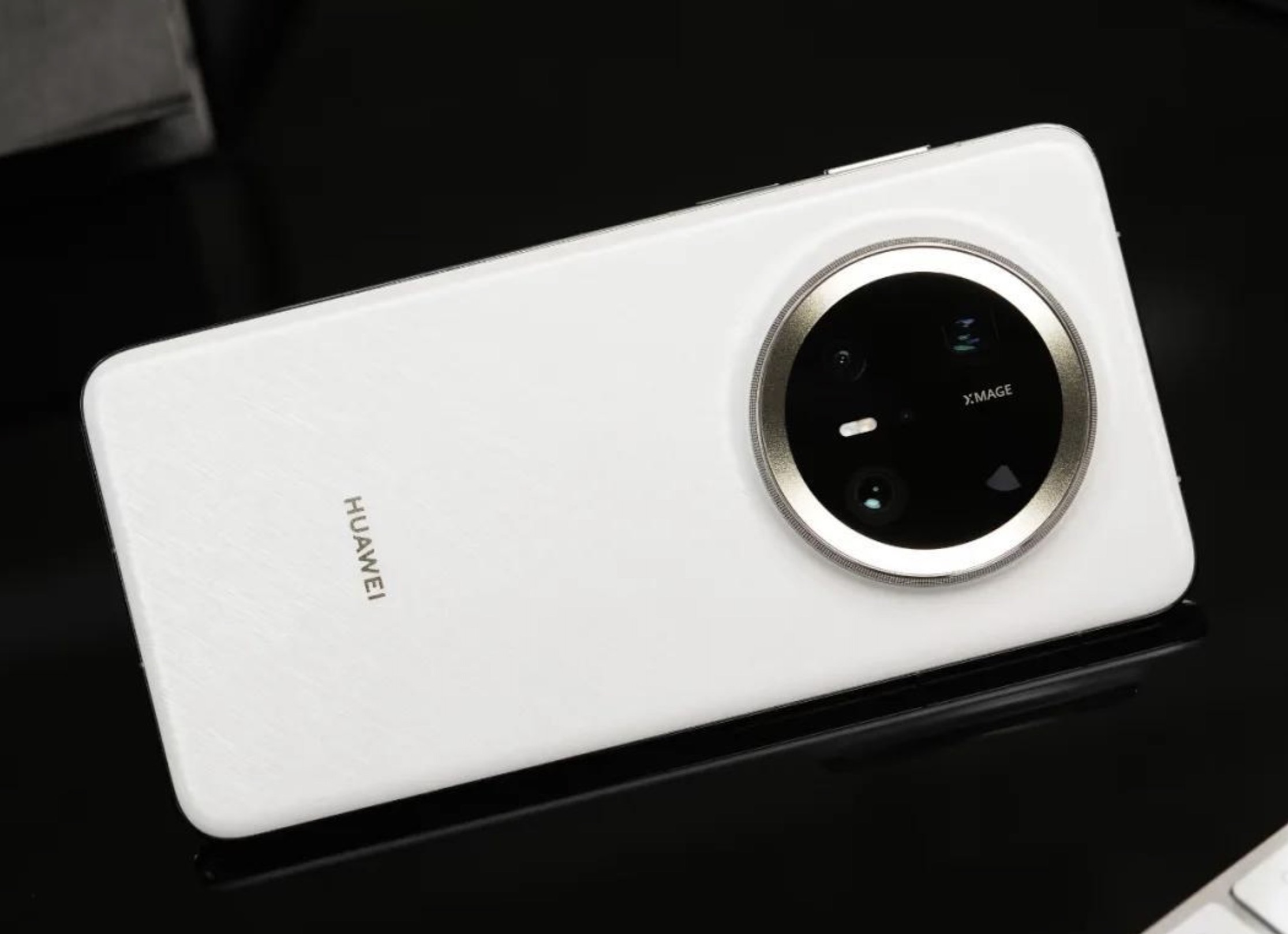 華為開始“清倉”，16GB+512GB+麒麟9020+潛望長焦，售價一跌再跌