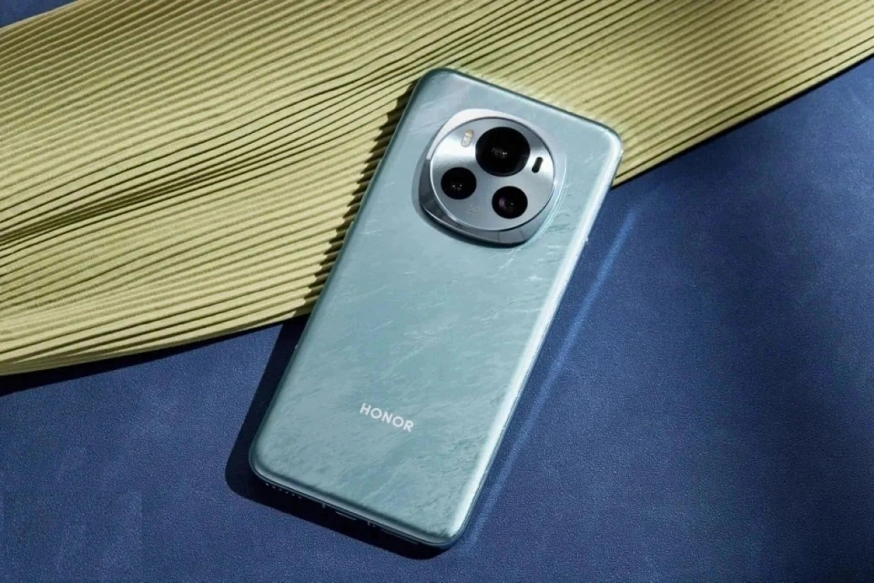 榮耀亂套了，16GB+512GB+驍龍8Gen3，高端旗艦反而售價更親民了