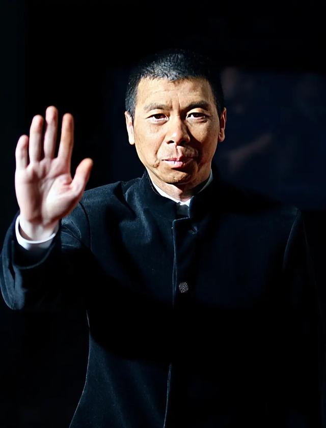 谌容离世才一年,再看嫁给英达28年的梁欢,还真应了冯小刚那番话