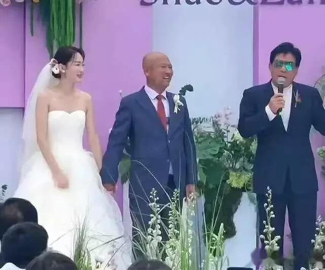 北京富豪大婚,北京老炮儿齐聚,朱时茂主持,陈佩斯被新娘子敬烟