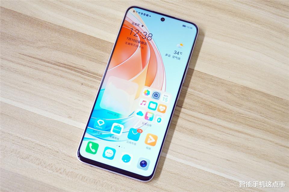 荣耀X70电池容量曝光:8100mAh加持,配置规格也悬念不大了