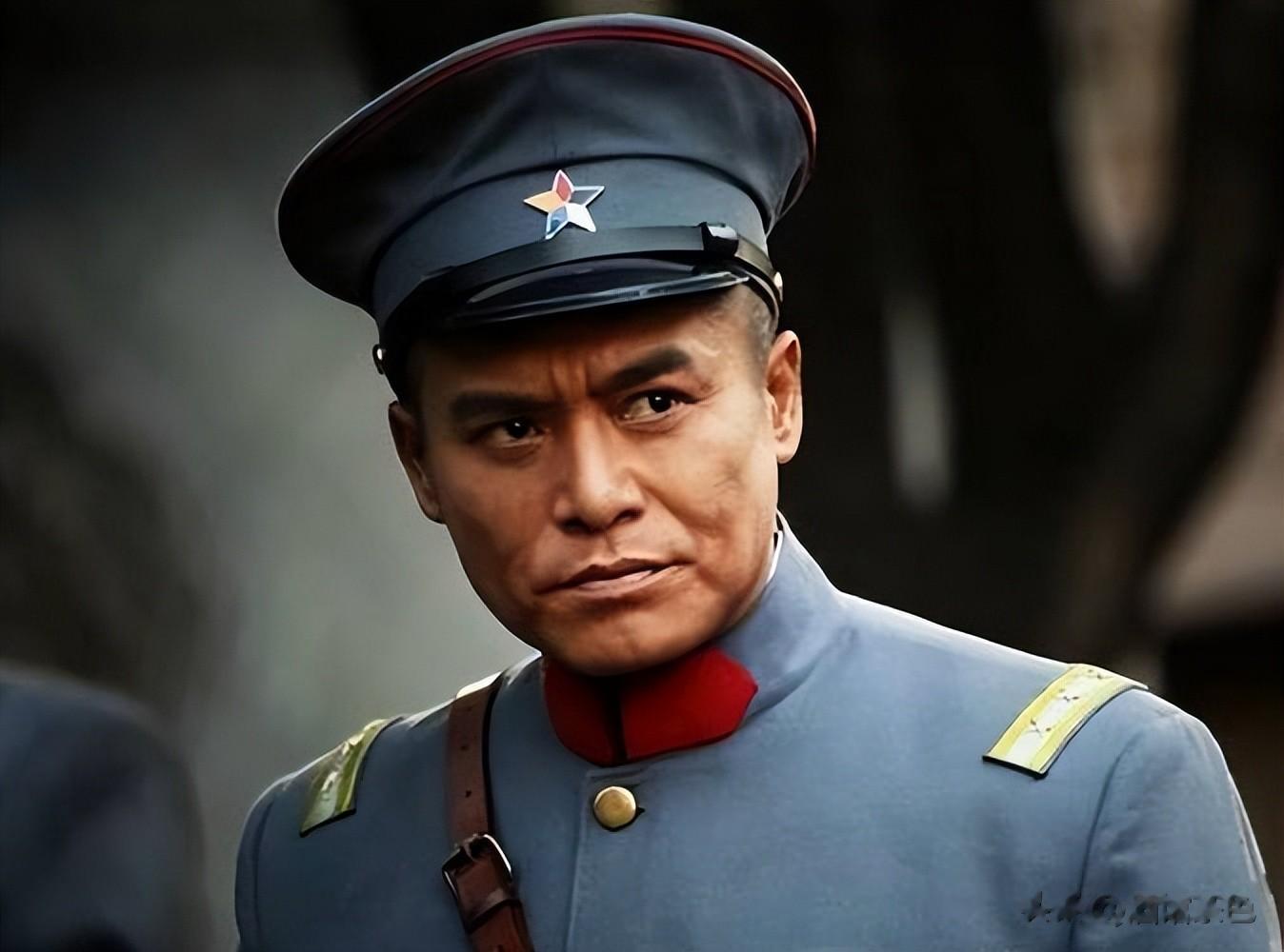 他是“反派专业户”,凭《西游记后传》走红,没戏拍时就回家务农