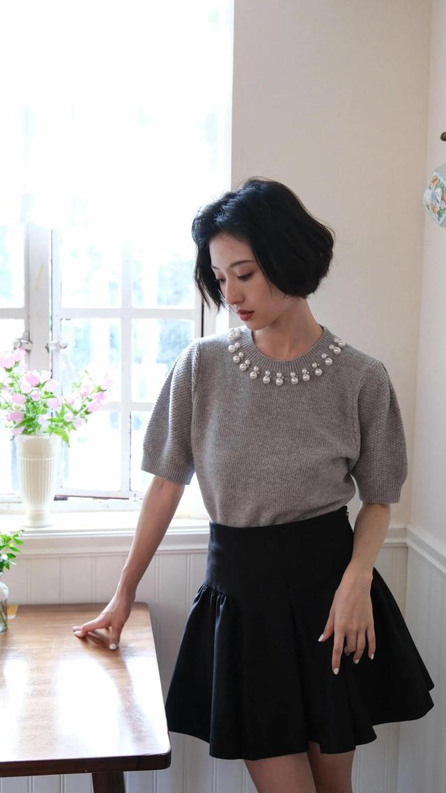 美女系列壁纸第4940期—胡连馨