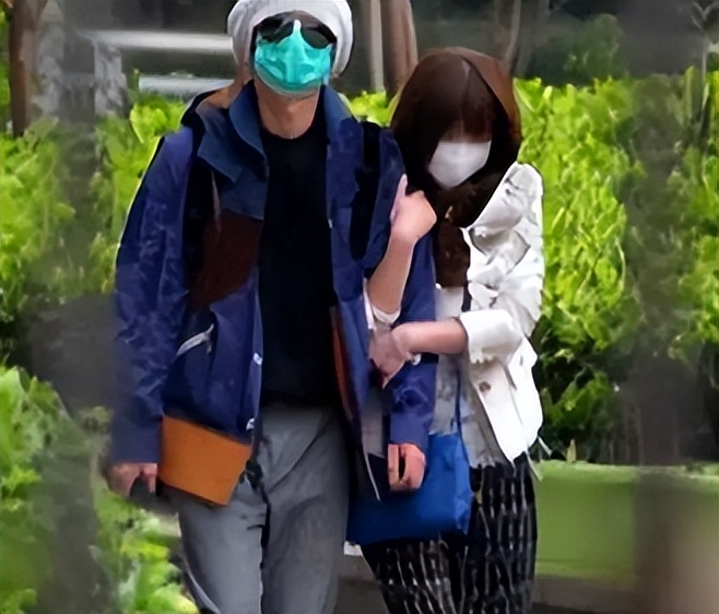 马伊琍没想到，出轨门11年后，官宣喜讯的文章成姚笛高攀不起存在