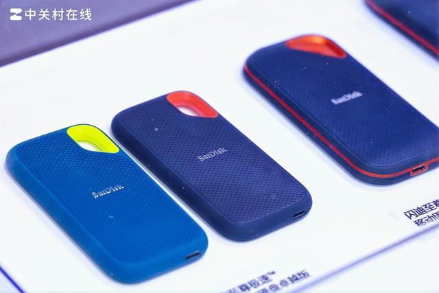 \熱血青春，即刻存儲\BW2025閃迪精彩繼續,與你相約國家會展中心