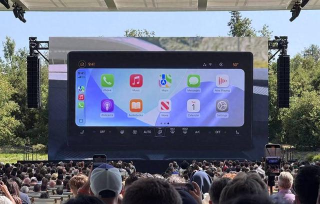 苹果发布全新 CarPlay!体验全面革新,还有一个 Ultra 版本
