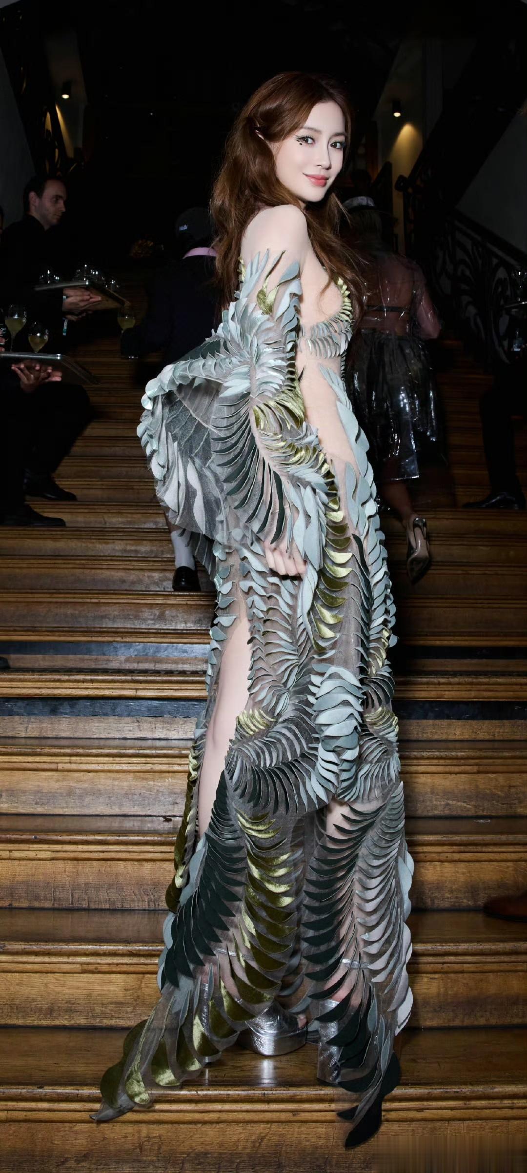 Angelababy,一组唯美巴黎时装周高定秀壁纸