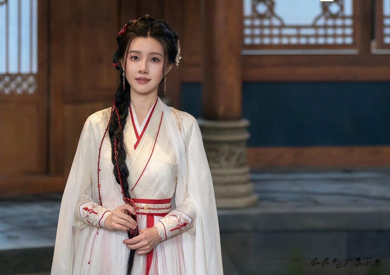 任嘉伦新剧演鬼族首领造型曝光,气场强大!他扮独臂侠客助阵超吸睛