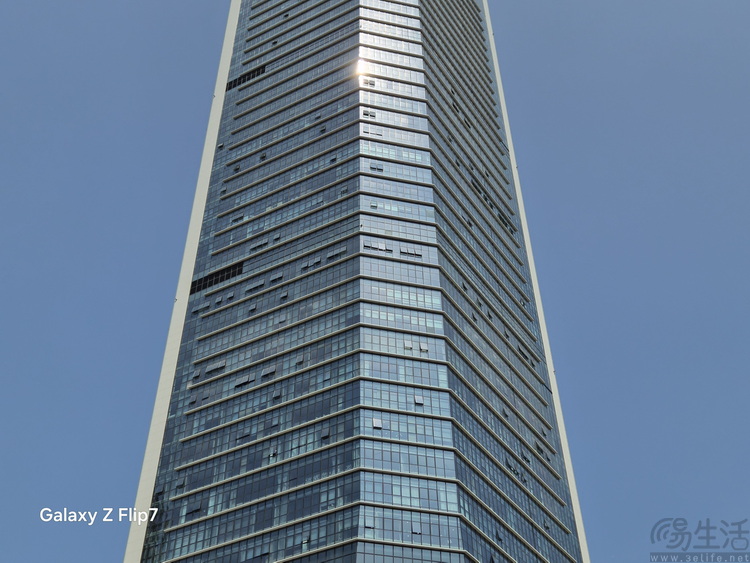 三星Galaxy Flip7评测：内涵与众不同的小折叠