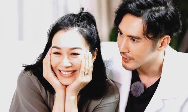 张伦硕12字锐评张维伊,本性暴露让全网刮目相看,钟丽缇没看走眼