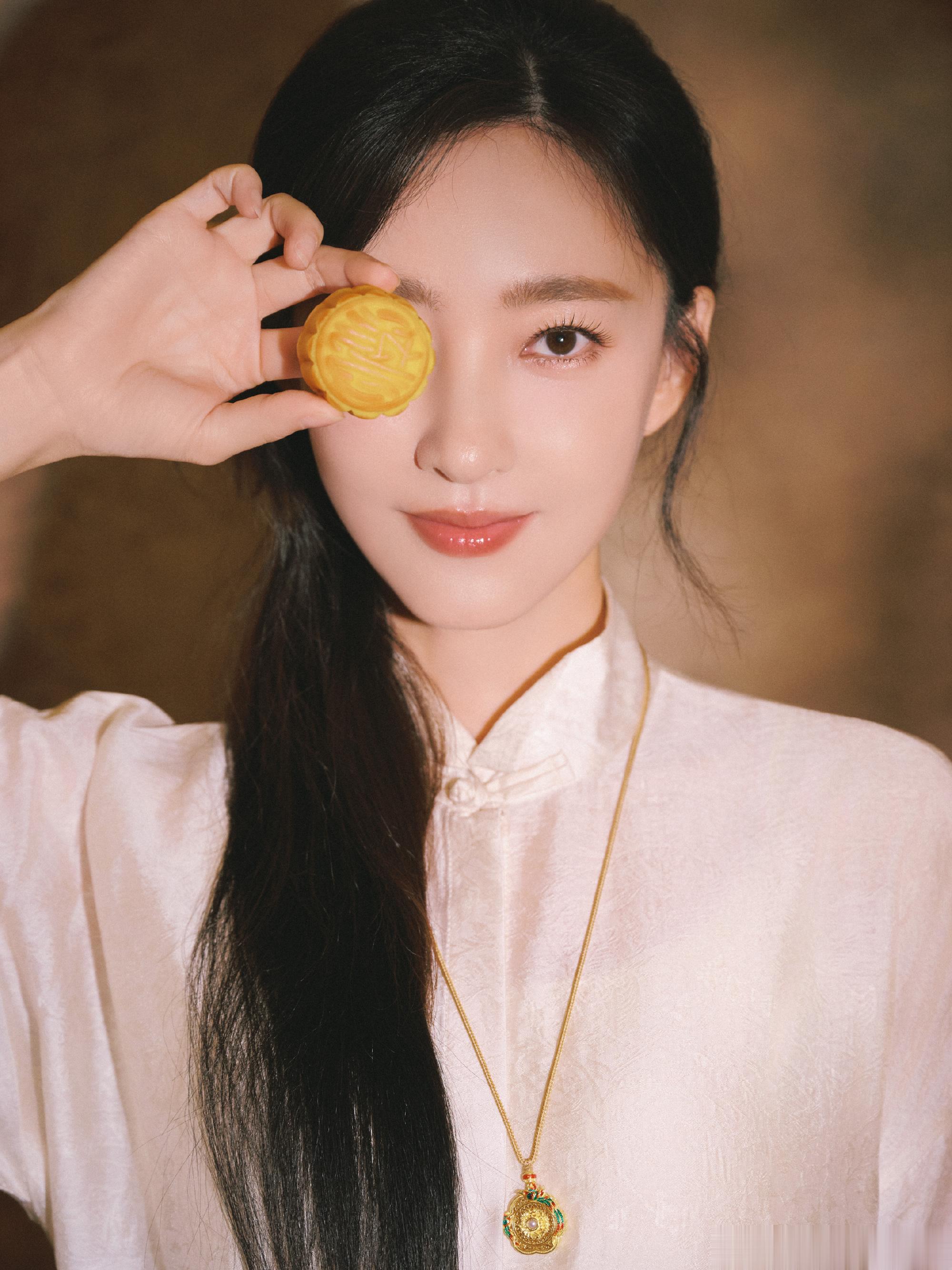 王丽坤月色透过你眼眸