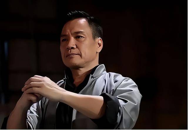 TVB老戏骨失联多日与以往判若两人，沉默寡言不爱露面