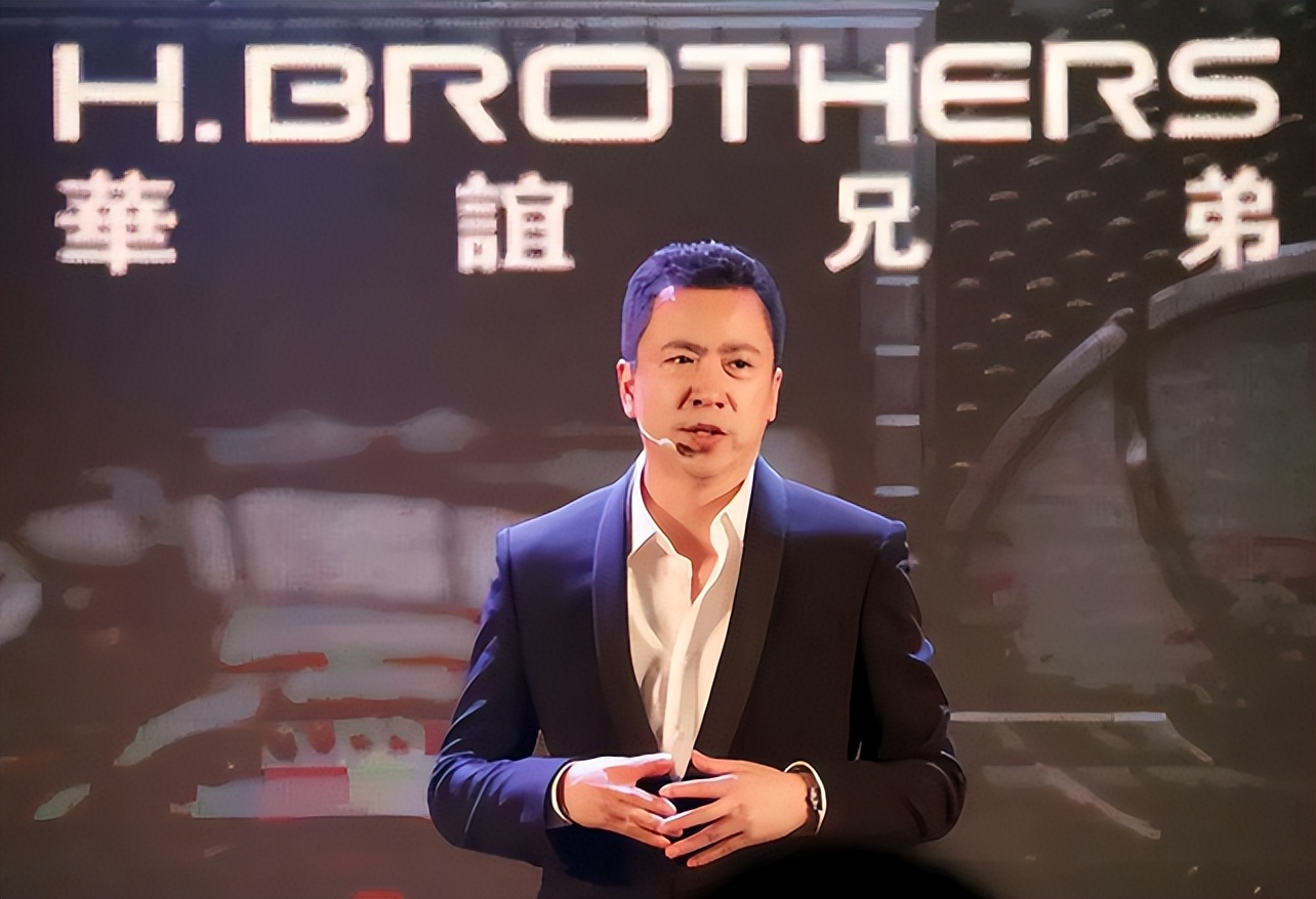 7年败光80亿，55岁王中磊落魄，被迫拍短视频还债，儿子在美潇洒