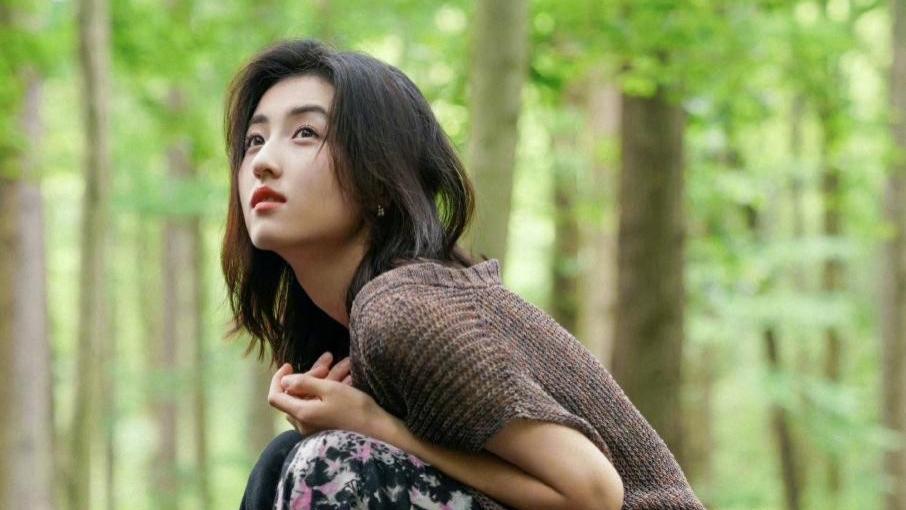 张子枫被惹急了！深夜打响内娱改革第一枪，网友热议：活久见！