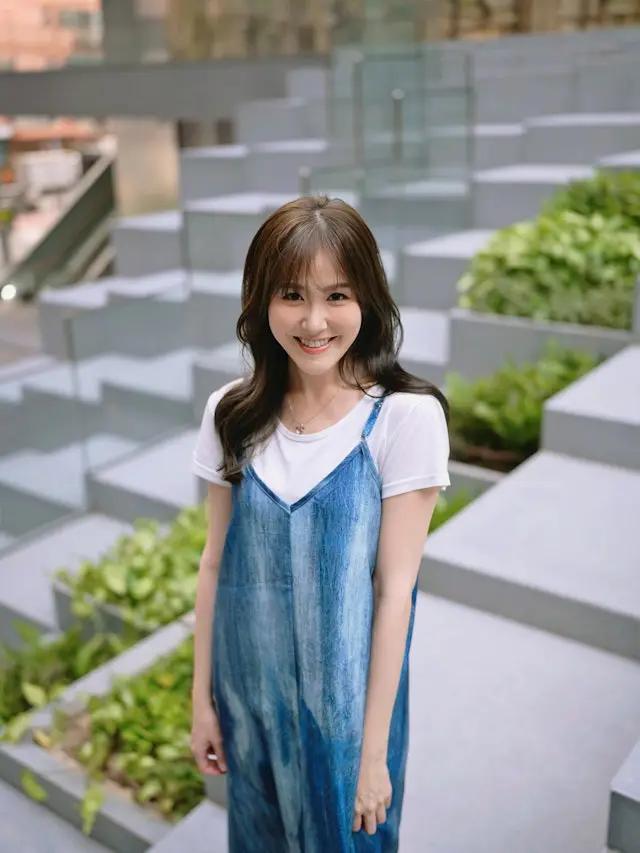 TVB女星内地演唱会‘出事’,自爆上台紧张还原表情失控原因