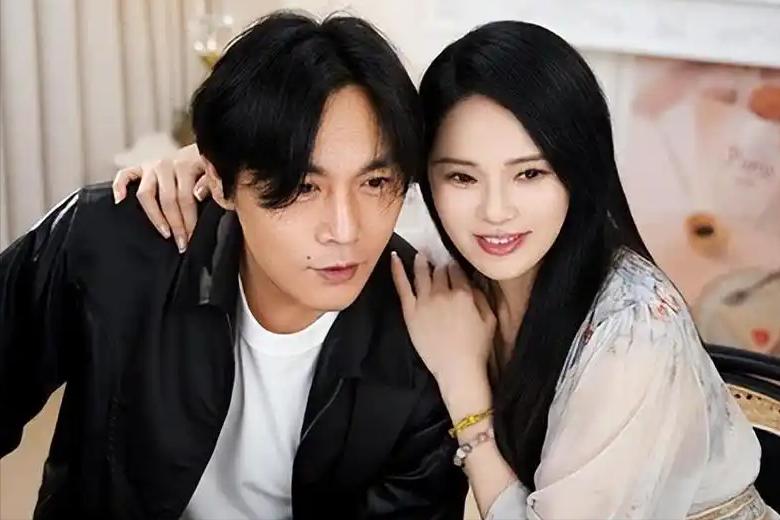 再婚11年，57岁晒泳装照、曝私密保养的伊能静，没给庾澄庆留体面