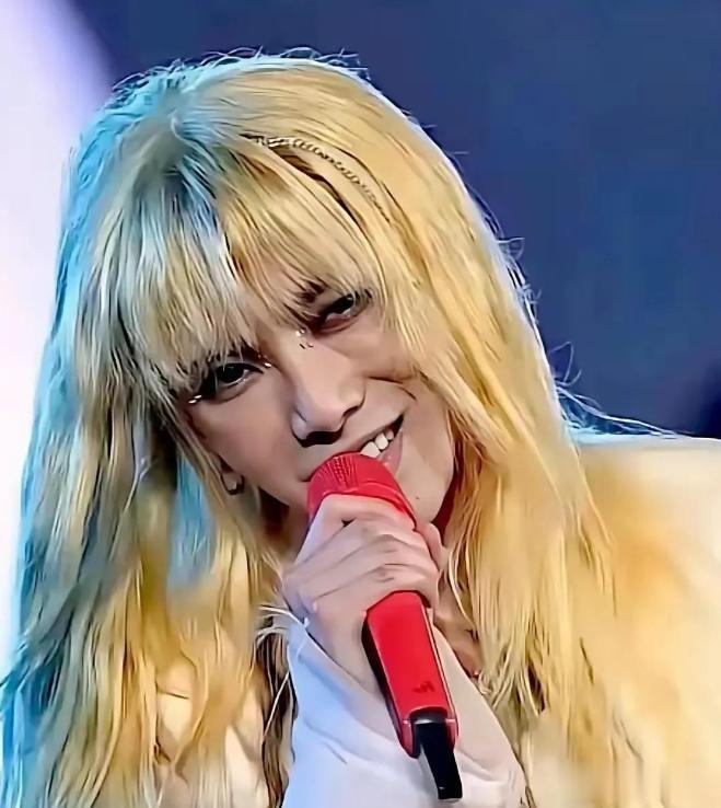 明星无滤镜后大变样!张柏芝脸蜡黄,朱一龙和华晨宇就像换了个人