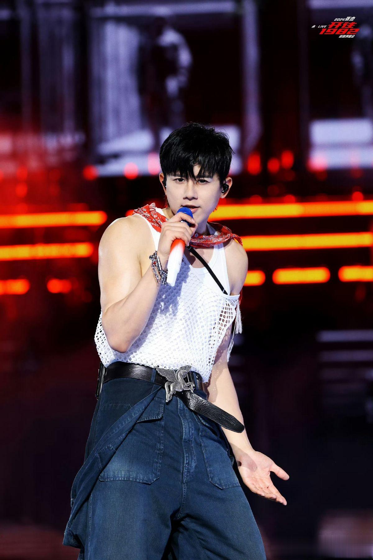 结婚14年后，姐弟恋的“残酷现实”，在张杰身上展现的淋漓尽致