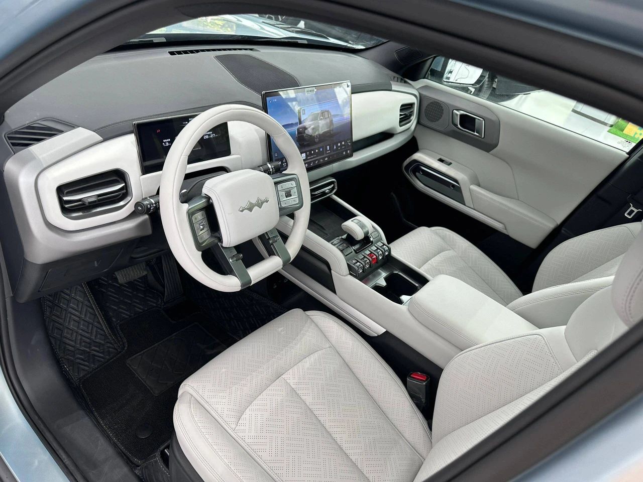 方程豹钛3上市暴露的先天缺陷