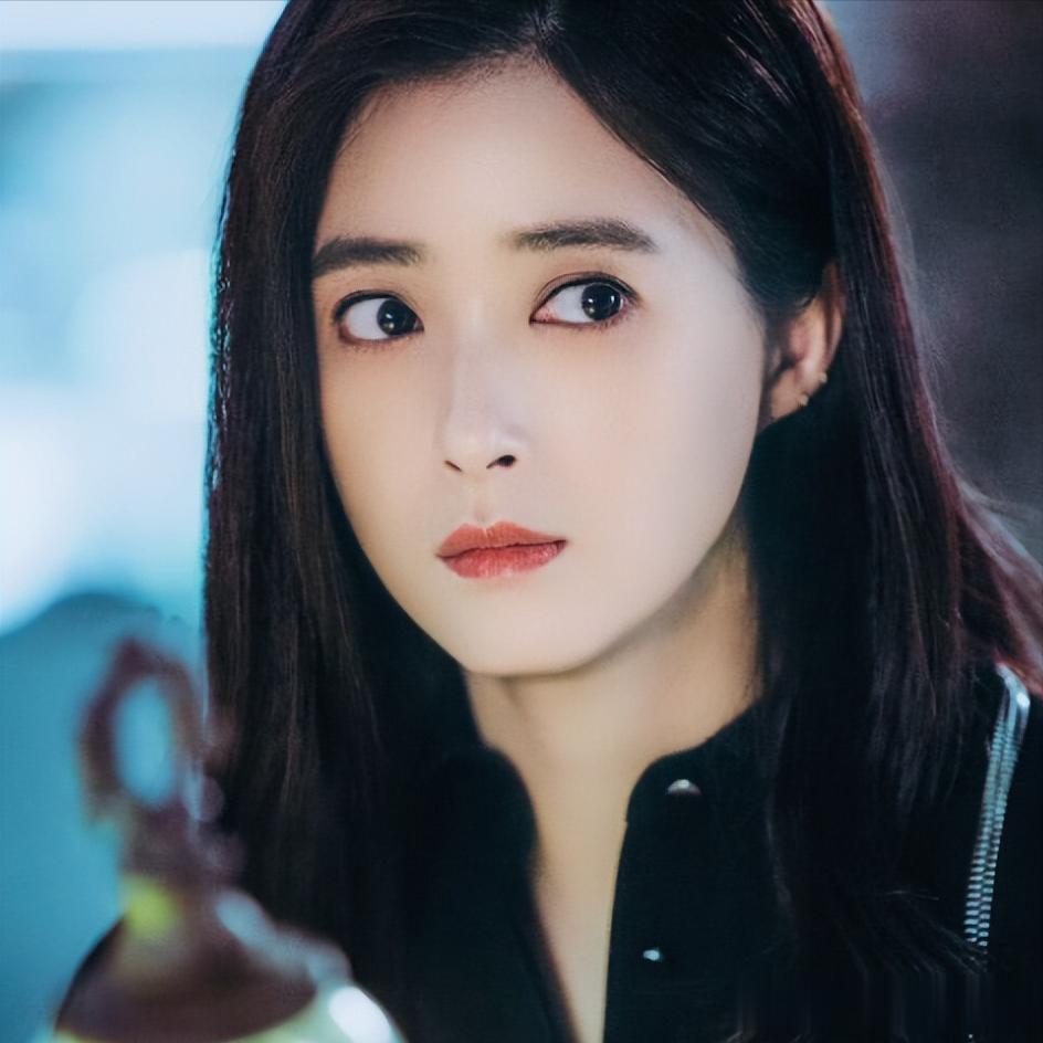 越是上流人越“下流”?知名男导演曝丑闻,蒋欣的含金量还在上升