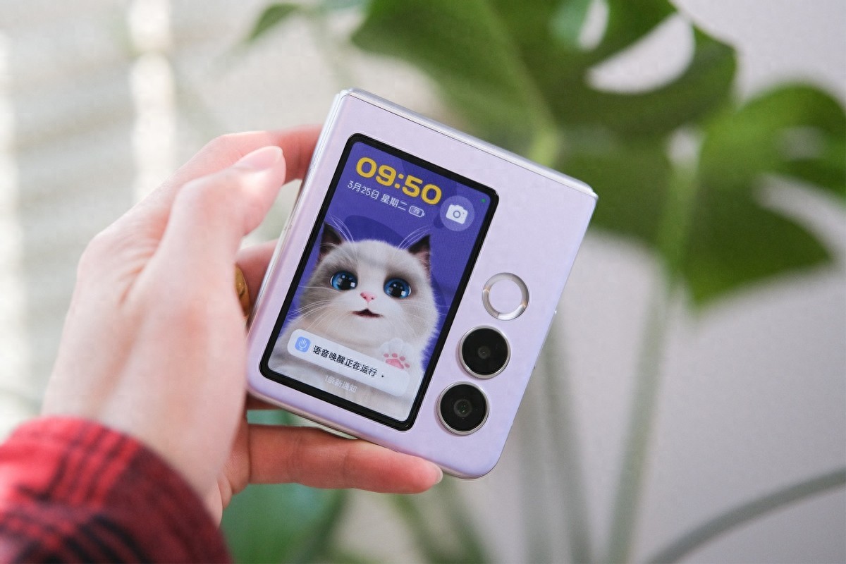 預算3000元想買折疊屏？這三款就行，最低無國補僅需2899元