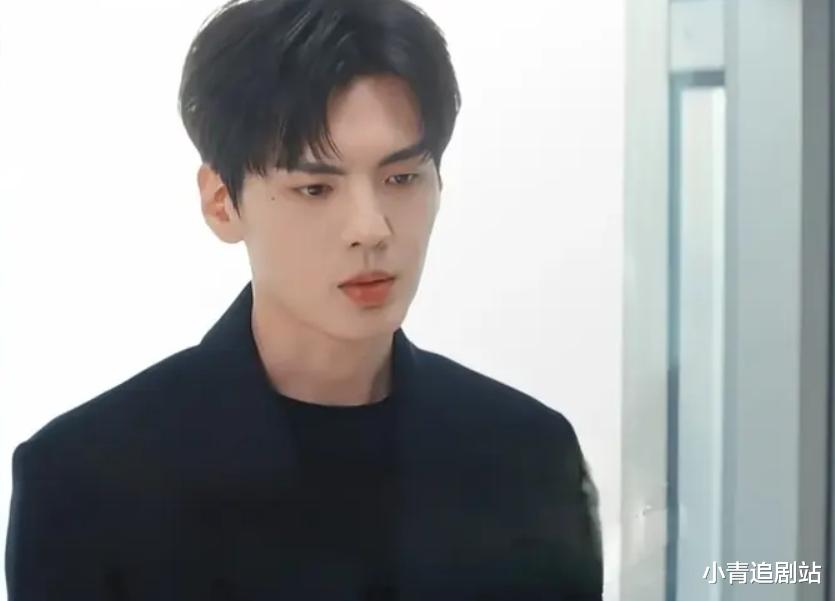 发型影响颜值!演完《异人之下》再演《深情眼》,只有他无效出演