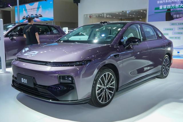 7月车市四大看点,10万家用到35万高端,哪款车能成为销量黑马?