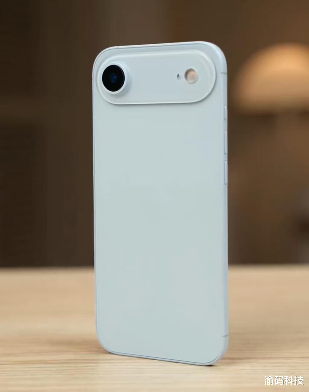 iPhone 17 首发无缘国行 AI ,Air 机型或推迟上市