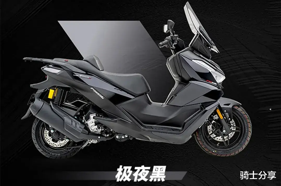15980元起，无极2025款SR250GT双版本上市，售价更低配置更丰富了