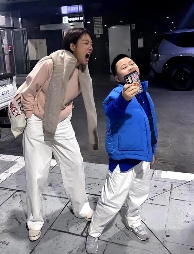 昔日韩剧女神离婚近况：愧对孩子太多，大儿子质问让她无比心痛。