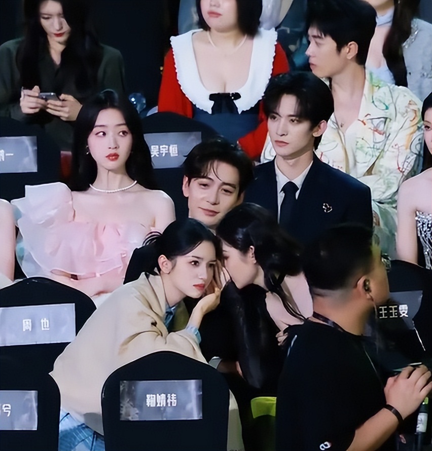 汪东城收藏王玉雯搞笑视频 真是把网友们都逗乐了