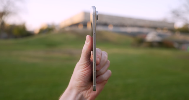 苹果iPhone 17全系外观基本确定，新的机模上手视频