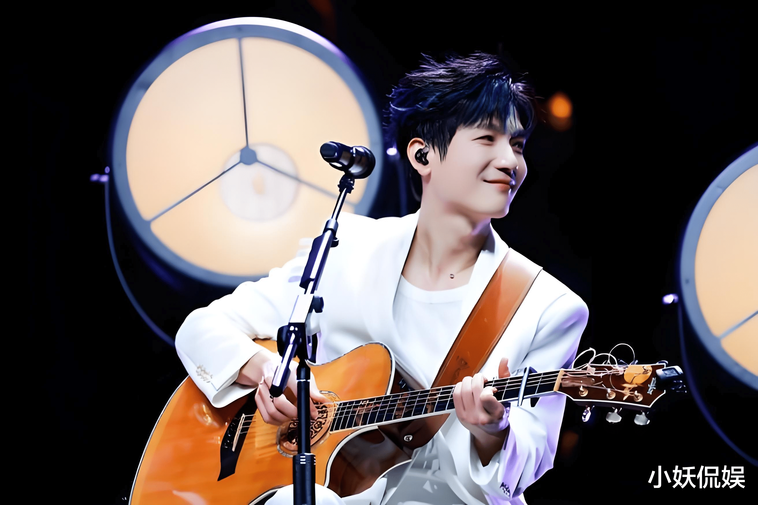 《歌手2025》总决赛帮唱曝光：乐坛传奇与实力唱将的巅峰碰撞