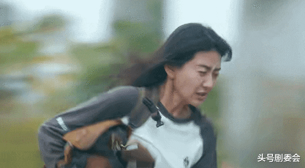 仅播6集，冲上榜单第一，2月观众最期待的黑马都市剧开播就炸了