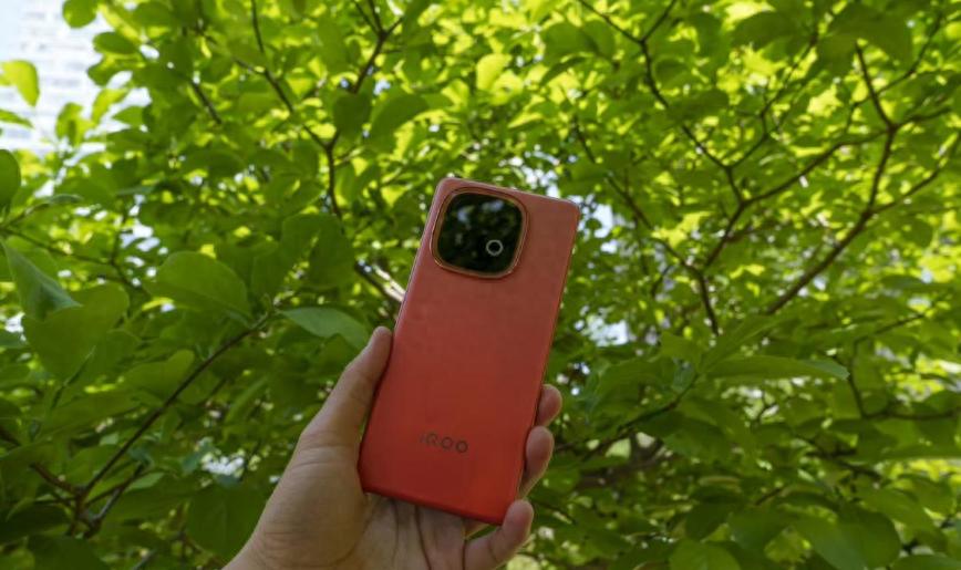 手機買對不買貴，2000左右參考這9款，雙十一重點考慮