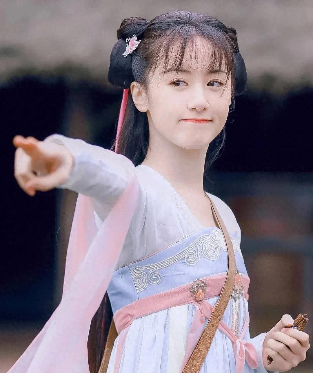袁冰妍重回娱乐圈希望彻底破灭，取代她的人出现长相名字一模一样