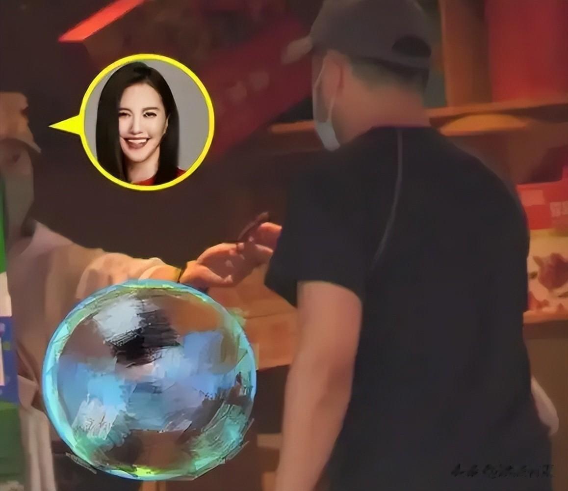 他娶了摇滚女神谭维维,儿女双全家庭幸福,陈亦飞的生活让人羡慕