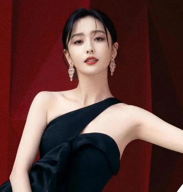 内娱女星知多少—佟丽娅