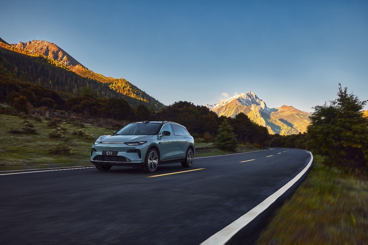 六维进阶，满配登场！全新C11售价14.98-16.58万